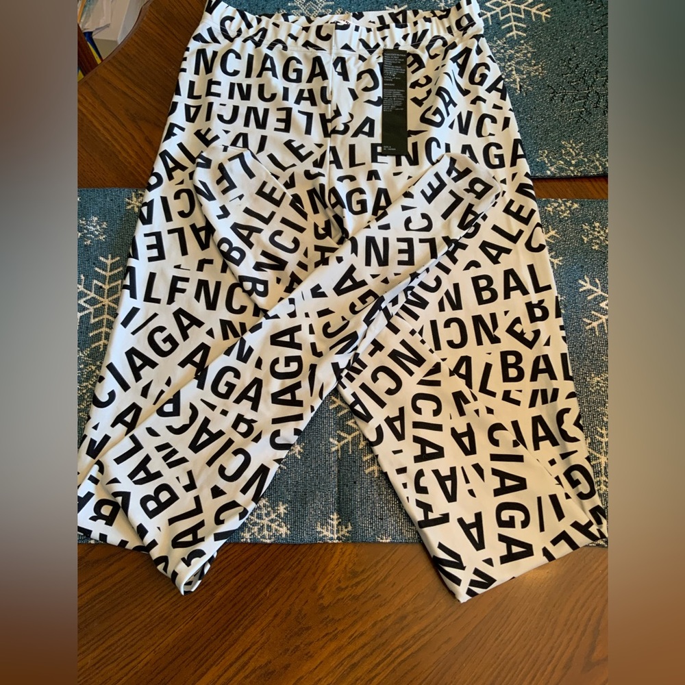 Balenciaga logo printed tights/ leggings. Size Small